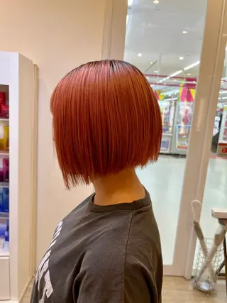 ミディアム カラー 牛尾 丈のヘアスタイル