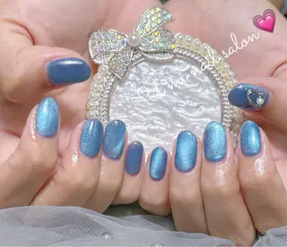 ネイル U·Mi nail salon所属・U·Mi 上野御徒町容のネイルデザイン
