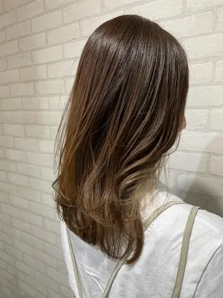 カラー 透明感カラー💎 AYAのヘアスタイル