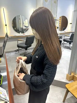 ロング カラー Lab.by ioe所属・吉田勇人/ブリーチ なしダブルカラー🩵のヘアスタイル