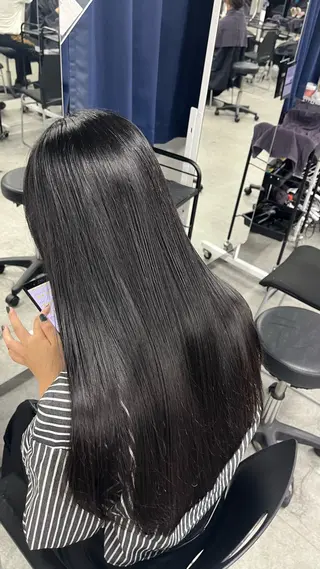 ロング カラー ヘアアレンジ 🫧暗染艶カラー🫧 yosuke横浜のヘアスタイル
