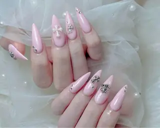 ネイル BAOBAO Nail所属・NGUYEN THI NHIのネイルデザイン