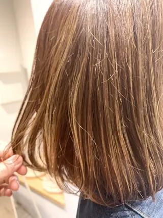 カラー 飯塚 昇太のヘアスタイル