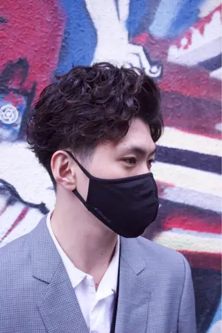 ミディアム パーマ メンズ メンズ特化美容師 井上大輔のヘアスタイル