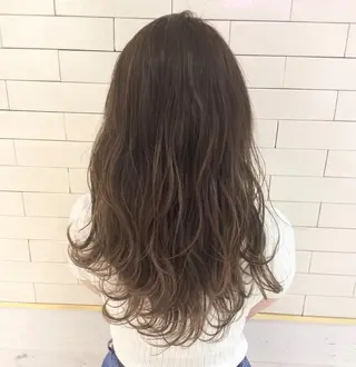 ロング カラー レイヤーカット× 髪質改善たもりのヘアスタイル