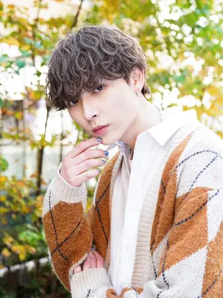 ミディアム ⭐️メンズ特化⭐️ パーマ カラーのヘアスタイル