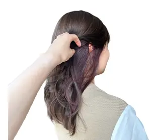 セミロング カラー 透明感カラー/牧内 楓/インナーカラーのヘアスタイル