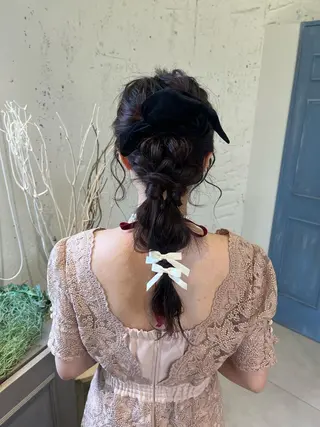 セミロング ヘアアレンジ Froom🌻 村上夏菜のネイルデザイン