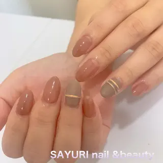 ネイル さゆりネイル&ビューティーサロン所属・古屋 早友里のネイルデザイン