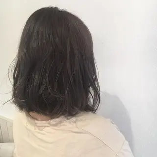 セミロング カラー 宮内 真乃のヘアスタイル