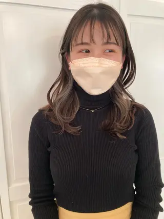 セミロング カラー お洒落ベージュ🤎 代官山shibukiのヘアスタイル