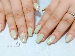 ネイル YUMI NAGAI  のネイルデザイン