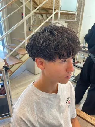 ショート パーマ メンズ パーマ/フェード🔥 佐々木波人のヘアスタイル