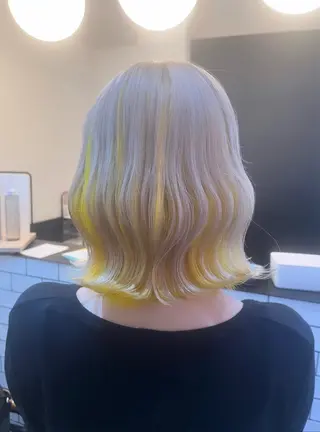 ミディアム カラー ハイトーンヘアセット 🦋yuri🦋のヘアスタイル