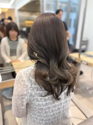 セミロング カラー nok所属・レイヤー/ベージュ/ どますず🌺のヘアスタイル