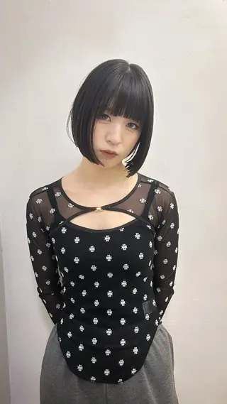 ミディアム 鈴木 優誓のヘアスタイル