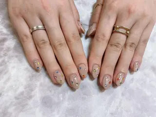 ネイル ネイルリボン 受付スタッフのネイルデザイン