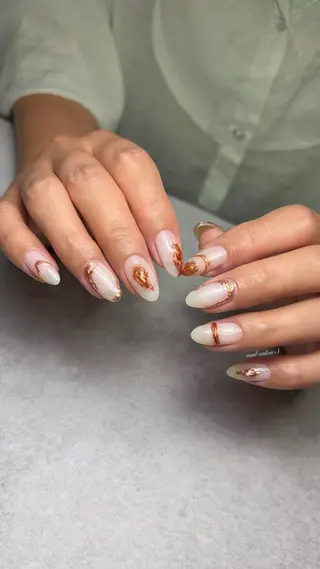 ネイル 関山 志乃のネイルデザイン