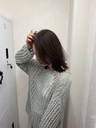ミディアム カラー 上田 莉那のヘアスタイル