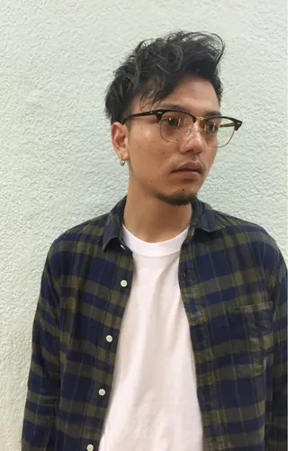 ショート カラー メンズ Vir by browのヘアスタイル