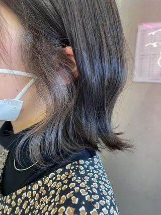 ミディアム カラー 🕶️佐藤 海李🐏のヘアスタイル