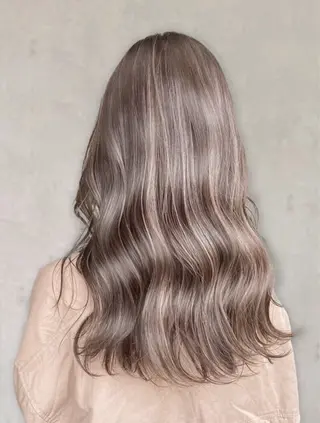 ロング カラー HAIR&MAKE EARTH湘南台所属・三谷 朋世のヘアスタイル