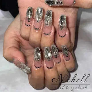 ネイル Nailist Aoiのネイルデザイン