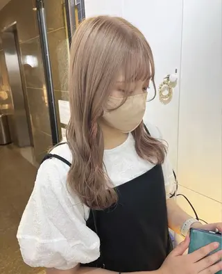 セミロング カラー 暖色/まろベージュ/ シカタユウカのヘアスタイル