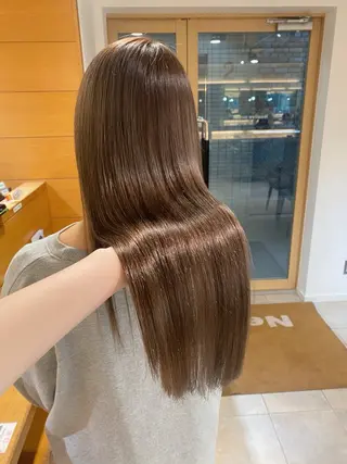 ロング 谷川 あかりのヘアスタイル