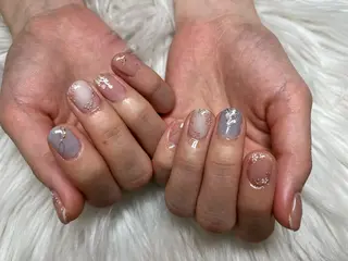 ネイル SOARE🤍 🤍のネイルデザイン