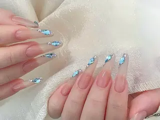 ネイル Venusパラジェル 長さだし専門店のネイルデザイン
