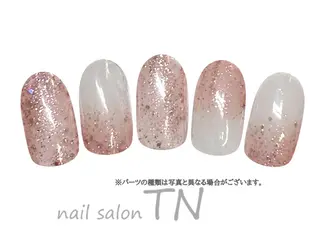 ネイル 中島 実穂のネイルデザイン