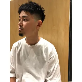 メンズ 🌈圧倒的デザイン パーマ　関和希のヘアスタイル