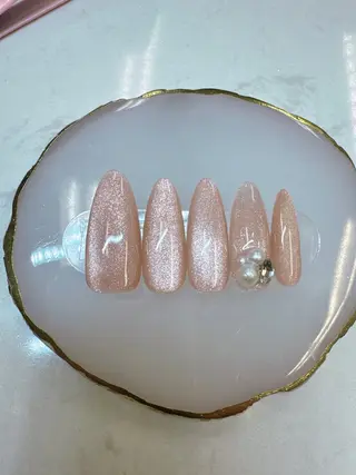 ネイル クイーンズネイル銀座所属・Queeens nailのネイルデザイン