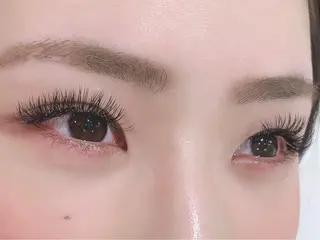 マツエク・マツパ YELLIO所属・YELLIO (エーリオ)のマツエク・マツパデザイン