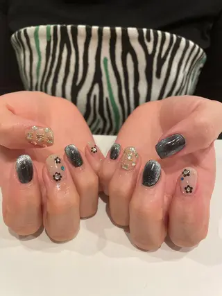 ネイル 束感まつ毛/ネイル/ LED♥KIRARAのマツエク・マツパデザイン