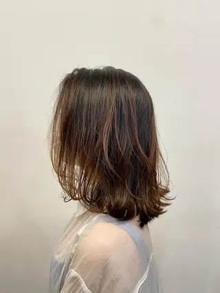 セミロング パーマ特化美容師 mikuのヘアスタイル
