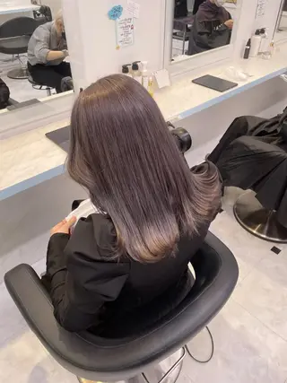 カラー トレンド韓国美髪🪽 秋色🪽BABYのヘアスタイル
