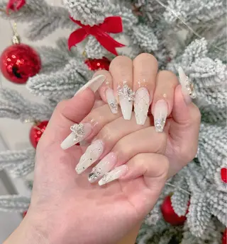 ネイル MILO 168 池袋のネイルデザイン