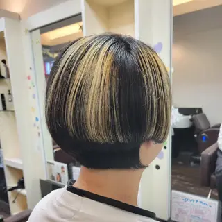 ショート カラー 遠藤 史秋のヘアスタイル