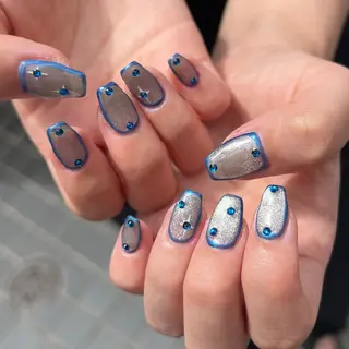 ネイル 河野 弥月のネイルデザイン