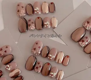 ネイル Roger 舞のネイルデザイン