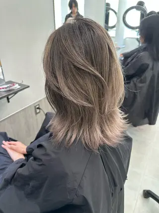 ミディアム カラー AiM エイム　韓国レイヤーのヘアスタイル