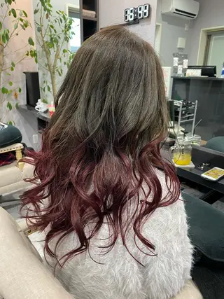 セミロング カラー FAVORE 【ファヴォーレ】のヘアスタイル