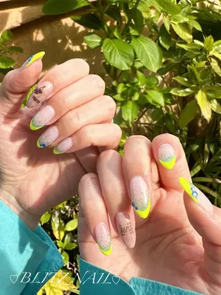 ネイル BLITZ Nail 岩田💅🏻✨のネイルデザイン