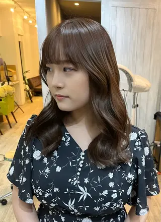 セミロング カラー 💚色落ちまで可愛い 髪質改善カラーゆうまのヘアスタイル