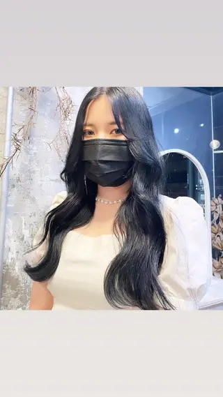 ロング カラー ヘアアレンジ 🫧🇰🇷韓国ヘア レイヤー🐺Yutaのヘアスタイル