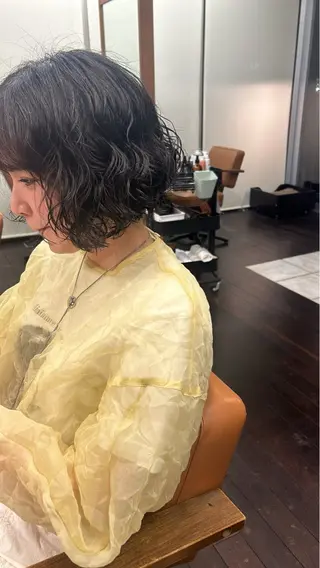 ショート 土田かほ/当日可🎀 透明感カラー🍃のヘアスタイル