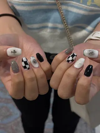 ミディアム 0203ムニムサン 💙Honokaのネイルデザイン