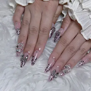 ネイル Yun nail Jihoのネイルデザイン